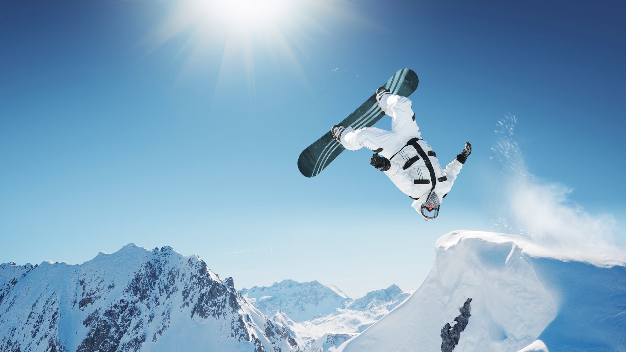 开云棋牌-巴黎圣日耳曼带队取胜！，德罗巴重要时刻锐不可当再创辉煌时刻